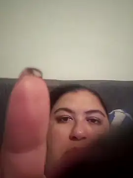 Snapshot of curvy_diva_ chatting on October 2, 2025, 11:23 pm curvy diva online show from October 2, 2025, 11:23 pm