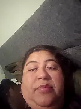Snapshot of curvy_diva_ chatting on October 23, 2025, 1:49 am curvy diva online show from October 23, 2025, 1:49 am