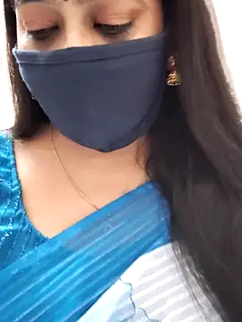 Snapshot of saritha29 chatting on April 24, 2026, 5:10 am saritha29 online show from April 24, 2026, 5:10 am