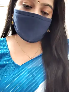 Snapshot of saritha29 chatting on April 24, 2026, 5:15 pm saritha29 online show from April 24, 2026, 5:15 pm