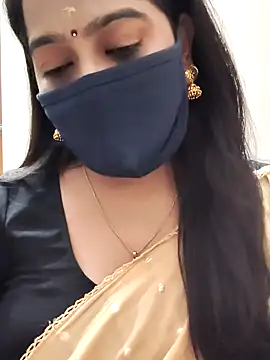 Snapshot of saritha29 chatting on April 25, 2026, 5:32 am saritha29 online show from April 25, 2026, 5:32 am