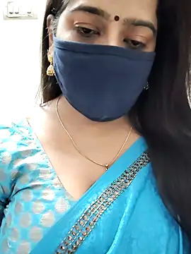 Snapshot of saritha29 chatting on June 5, 2026, 5:58 am saritha29 online show from June 5, 2026, 5:58 am