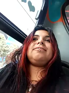 snow belle online show from October 27, 2025, 8:24 pm