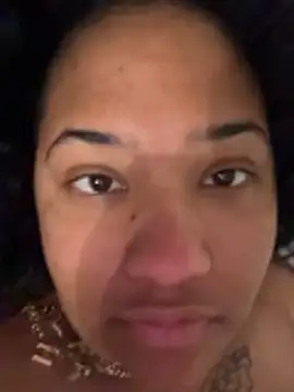 StylishEchium online show from April 7, 2026, 5:57 pm