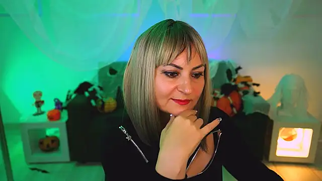 HelenBeler online show from November 1, 2025, 5:09 am