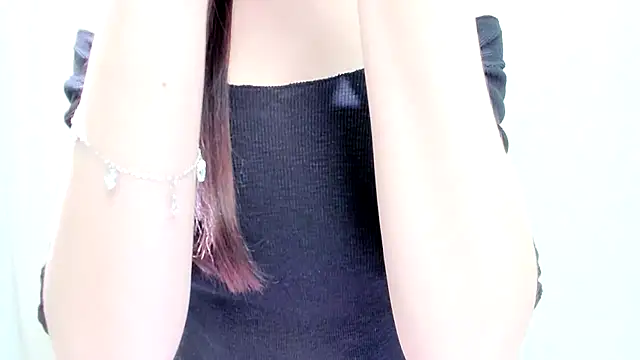 Nia-daozhu111 online show from December 2, 2025, 10:31 am