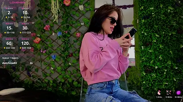 baby nyco online show from October 19, 2025, 3:23 pm