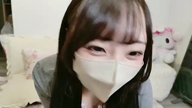 Mashiro-chan online show from September 18, 2025, 10:50 am