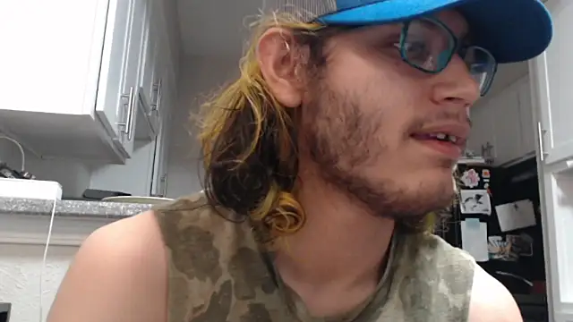 Snapshot of zacthefeetguy chatting on January 11, 2026, 2:49 am zacthefeetguy online show from January 11, 2026, 2:49 am