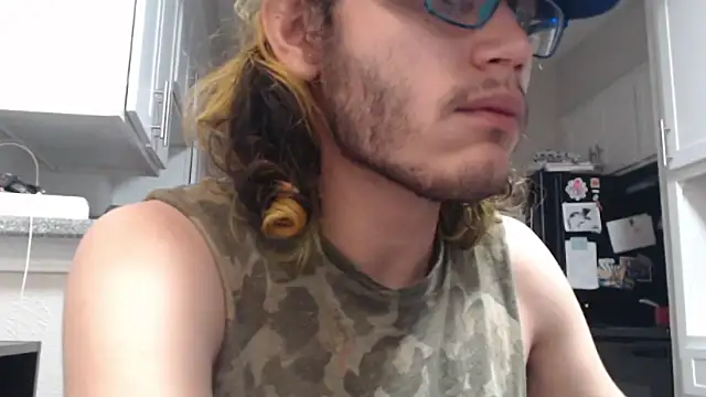 Snapshot of zacthefeetguy chatting on January 12, 2026, 3:34 am zacthefeetguy online show from January 12, 2026, 3:34 am