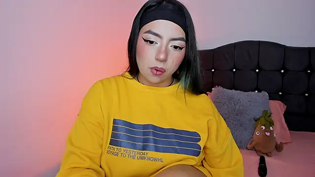 sammy bunny1 online show from November 16, 2025, 2:06 am