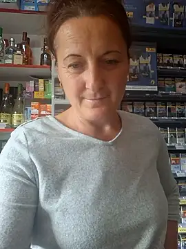 Fluturas2 online show from September 17, 2025, 1:57 pm