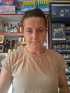 Fluturas2 online show from September 21, 2025, 2:08 pm