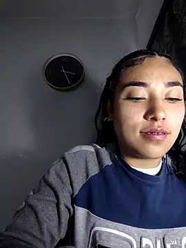 AmberGold- online show from November 18, 2025, 9:14 am