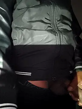 Snapshot of onlymasti00 chatting on November 3, 2025, 4:52 pm onlymasti00 online show from November 3, 2025, 4:52 pm