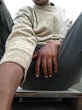 Snapshot of onlymasti00 chatting on November 10, 2025, 3:05 am onlymasti00 online show from November 10, 2025, 3:05 am