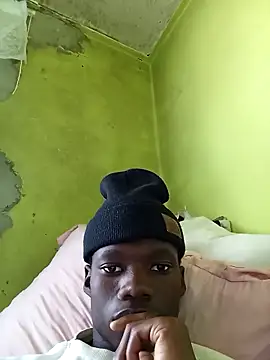 phumlanisanka online show from October 4, 2025, 9:29 am