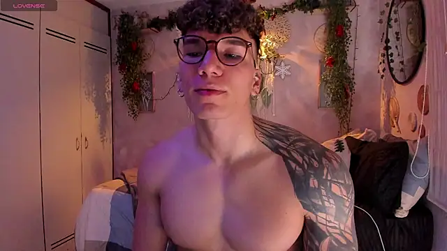 estebandi do online show from December 23, 2025, 12:41 am