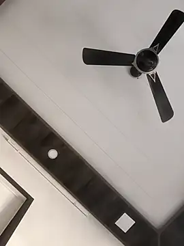 vinay smalldick online show from January 15, 2026, 3:22 am