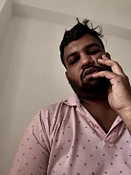 vinay smalldick online show from May 15, 2026, 11:23 pm