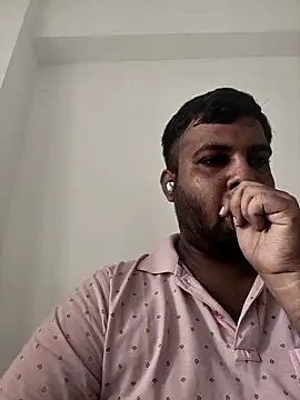 vinay smalldick online show from May 20, 2026, 3:56 am