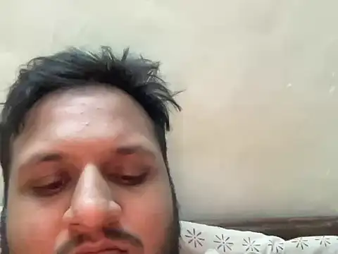 chiikuloveu online show from October 16, 2025, 2:18 pm