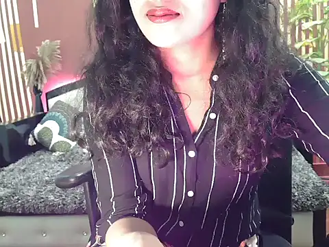 shaalu sharma online show from October 21, 2025, 5:52 am