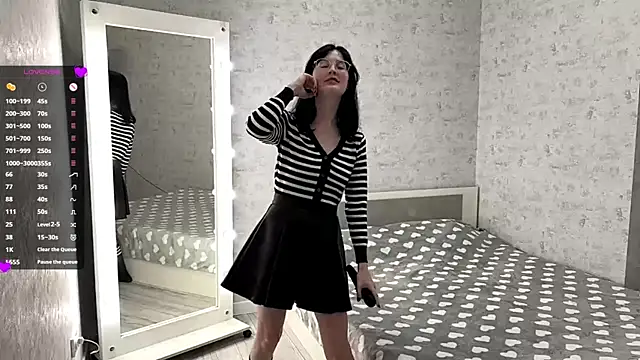 FakeLamb online show from October 3, 2025, 6:16 pm