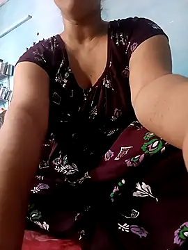Snapshot of Hiranya_Goswami chatting on October 26, 2025, 5:35 am Hiranya Goswami online show from October 26, 2025, 5:35 am