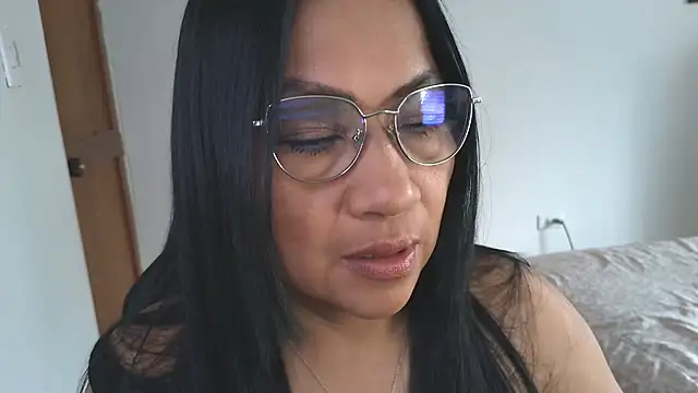 LissafeetHott online show from November 26, 2025, 6:31 pm