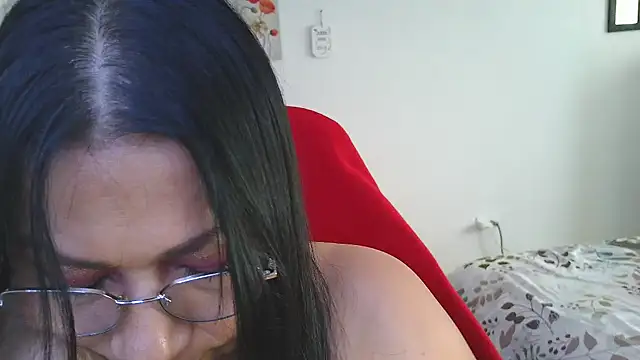 LissafeetHott online show from May 16, 2026, 7:34 pm