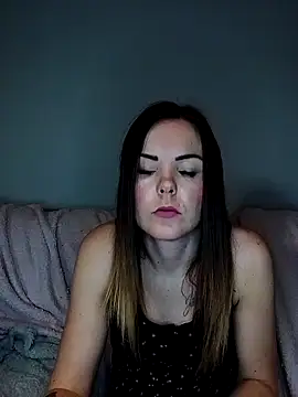 Snapshot of SexyLoLoUK chatting on November 26, 2025, 11:33 am SexyLoLoUK online show from November 26, 2025, 11:33 am