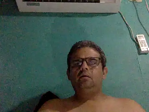 Katracho6969 online show from October 15, 2025, 4:01 am