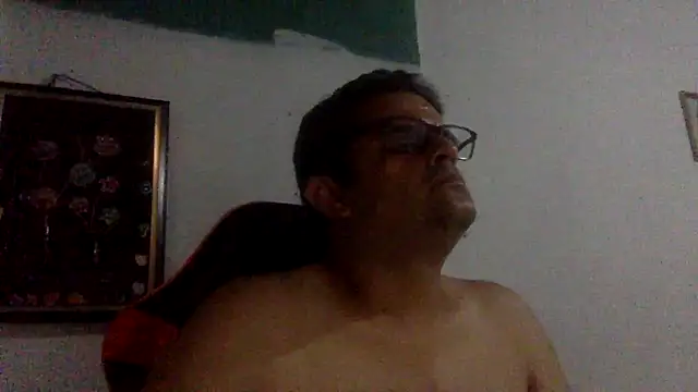 Katracho6969 online show from April 25, 2026, 3:31 am