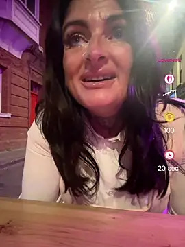 Snapshot of IrishmilfAnna chatting on July 23, 2026, 9:46 pm IrishmilfAnna online show from July 23, 2026, 9:46 pm