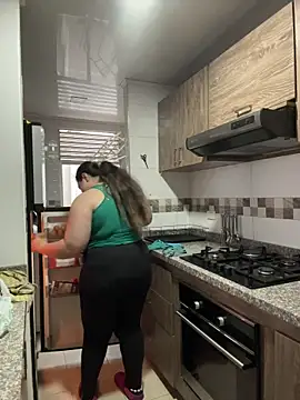 PortuPAWG online show from April 16, 2026, 10:01 pm