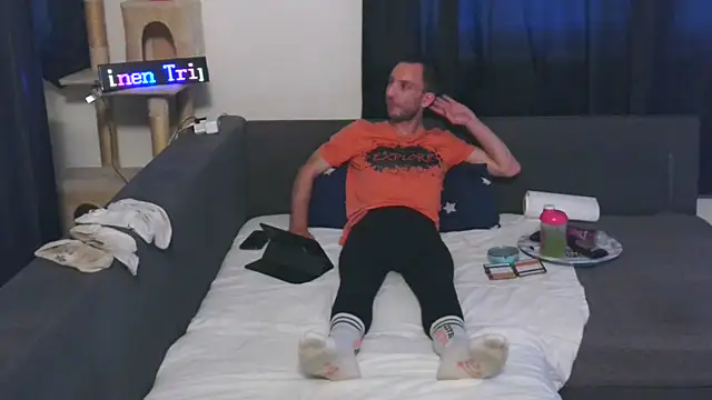 Snapshot of cum2camboys chatting on May 22, 2026, 7:19 pm cum2camboys online show from May 22, 2026, 7:19 pm