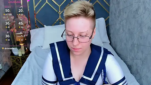 AlexandraGreen online show from September 19, 2025, 9:15 pm