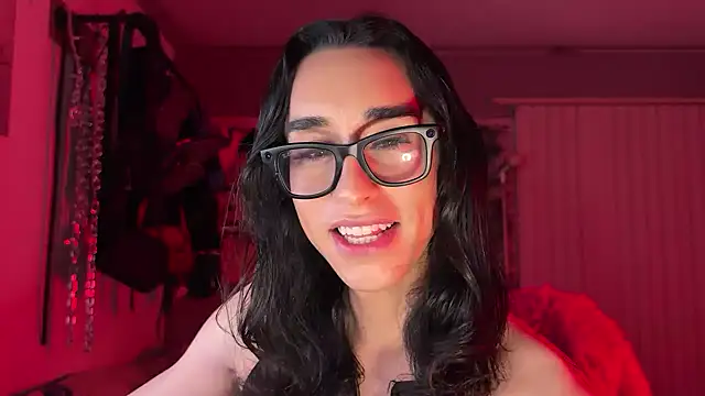 xoFrankie online show from March 3, 2026, 4:29 am