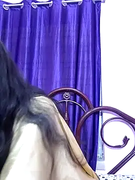 cutie pei002 online show from November 25, 2025, 2:11 am