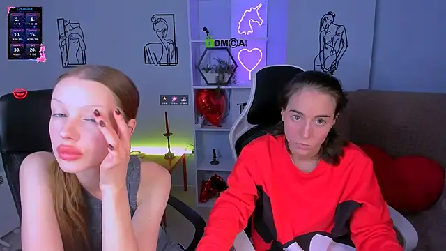 khloebeauty online show from October 12, 2025, 7:02 pm