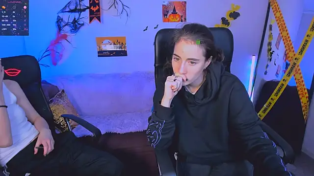 khloebeauty online show from November 4, 2025, 8:41 pm