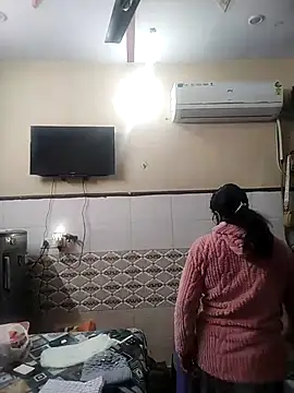 Snapshot of meenu_bhabhi547 chatting on January 16, 2026, 3:10 am meenu bhabhi547 online show from January 16, 2026, 3:10 am