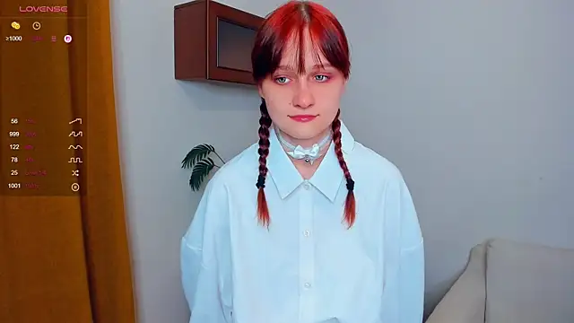 KatyKufel online show from September 24, 2025, 6:44 pm