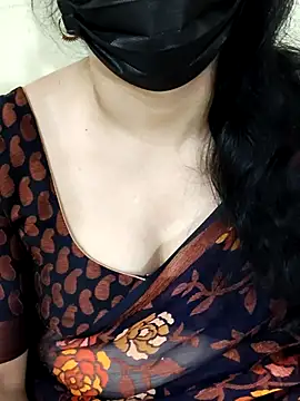 Devikha27 online show from April 30, 2026, 3:29 pm