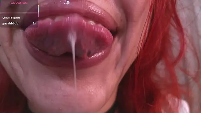 bri von dhara   online show from December 3, 2025, 7:45 pm