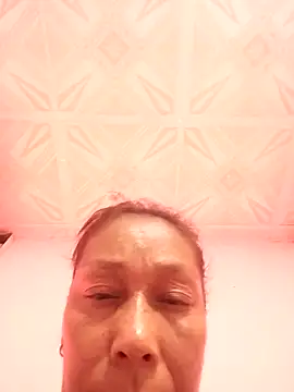 Naomi-Mature online show from November 28, 2025, 6:21 pm