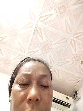 Naomi-Mature online show from December 5, 2025, 8:45 am