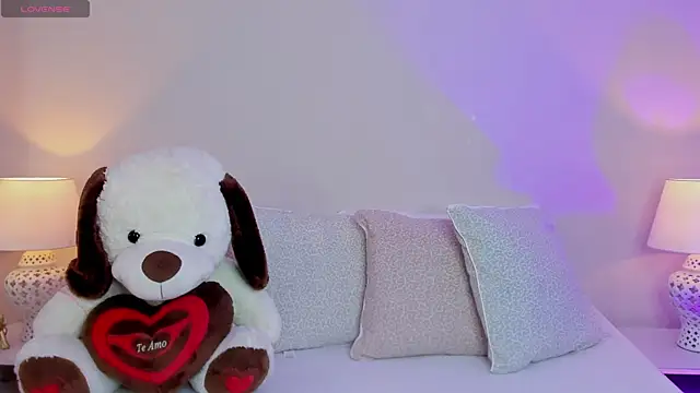 SusanAdams1 online show from March 26, 2026, 12:55 pm