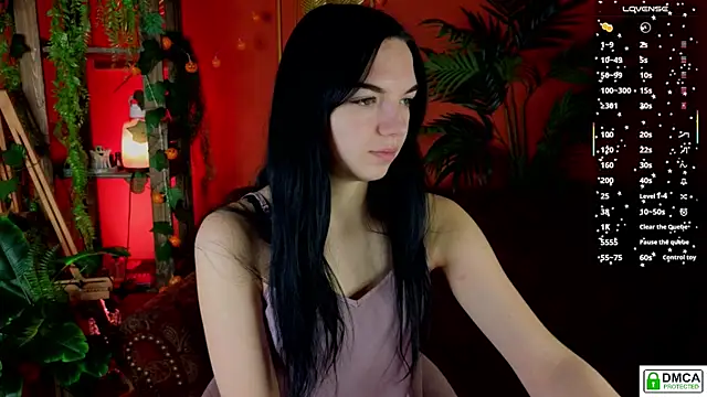 Snapshot of Hey_Caroline chatting on October 22, 2025, 1:55 pm Hey Caroline online show from October 22, 2025, 1:55 pm